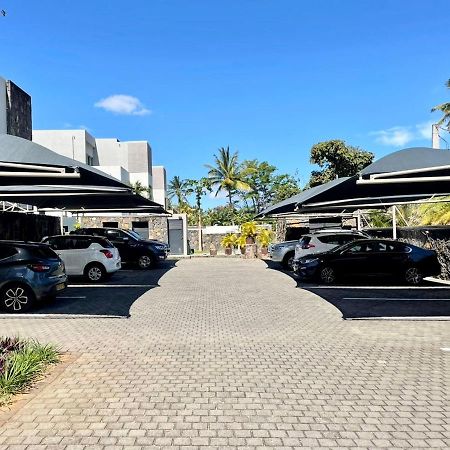Luxury Beach House With Spectacular Sea View And Pool Trou aux Biches Esterno foto