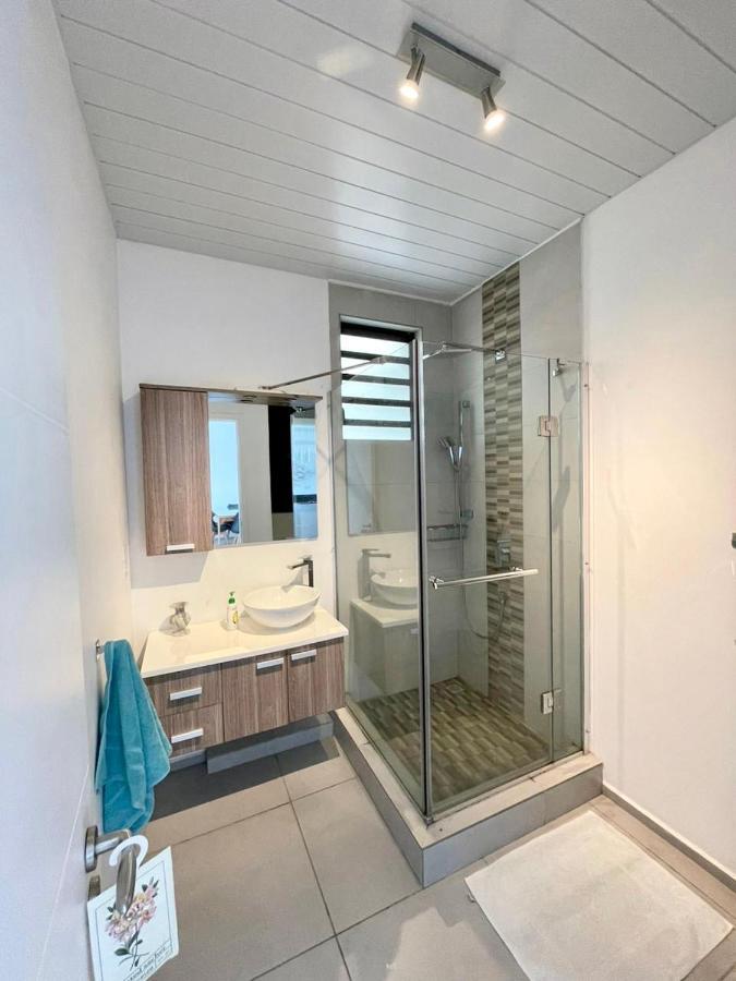 Luxury Beach House With Spectacular Sea View And Pool Trou aux Biches Esterno foto